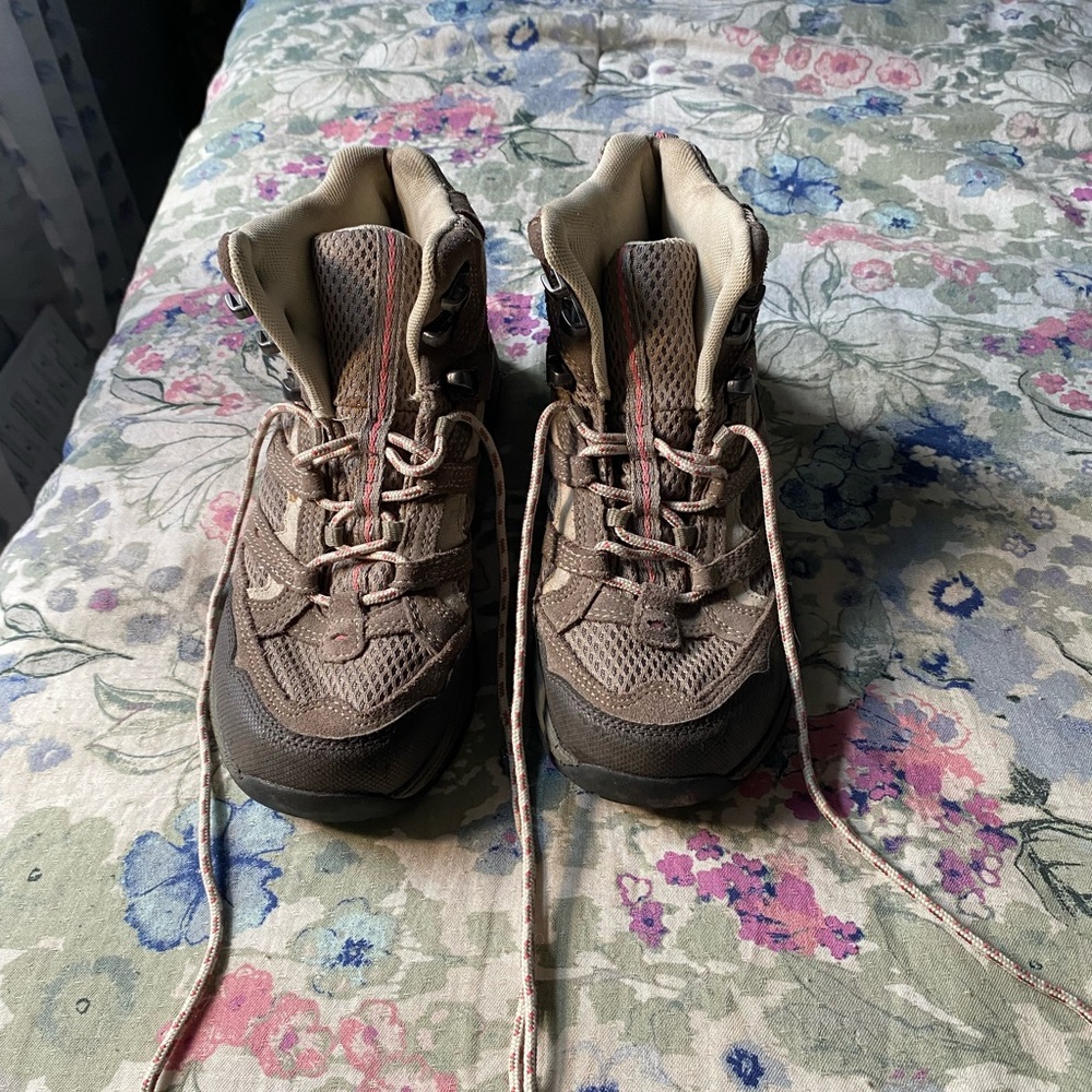 L.L.Bean Hiking Boots Size 7